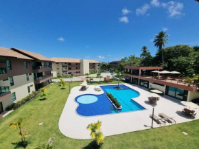 303D Apartamento dois quartos Condomínio Beira Mar